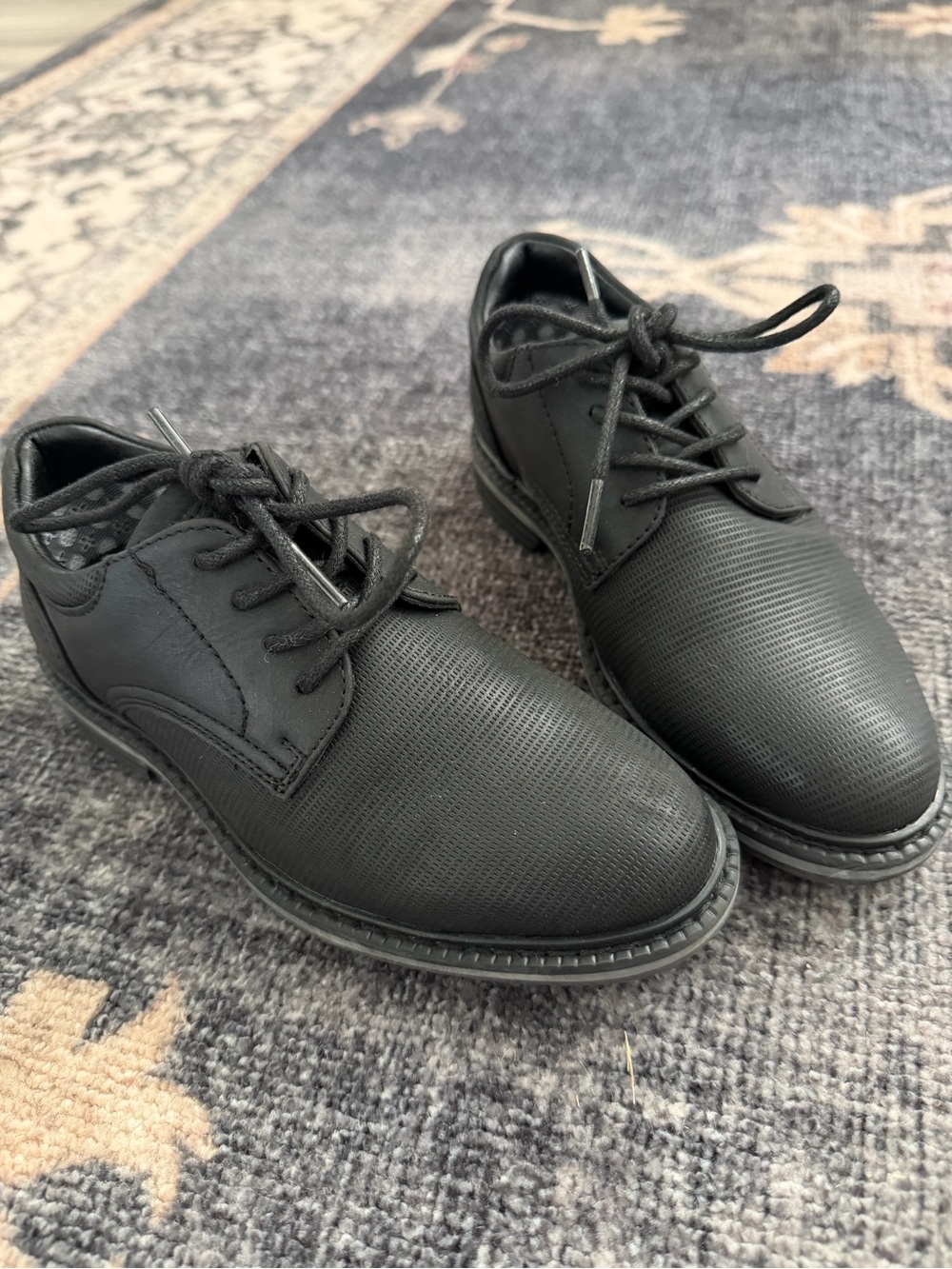 Ashford Hayes Boys Black Lace-Up Dress Shoes Size 12M